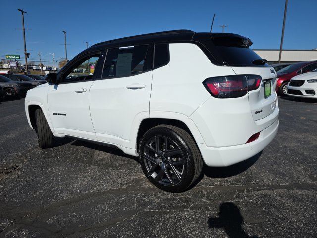 Used 2025 Jeep Compass Limited w/ High Altitude Package AWD/4WD image 4