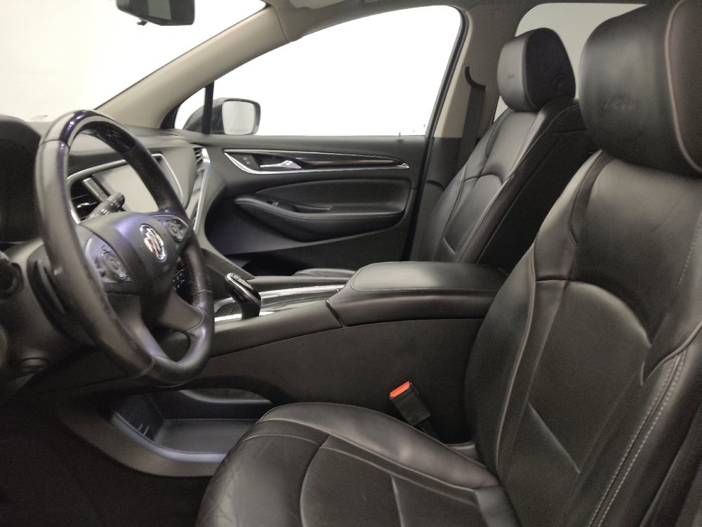 Used 2020 Buick Enclave Avenir w/ Avenir Technology Package FWD image 17