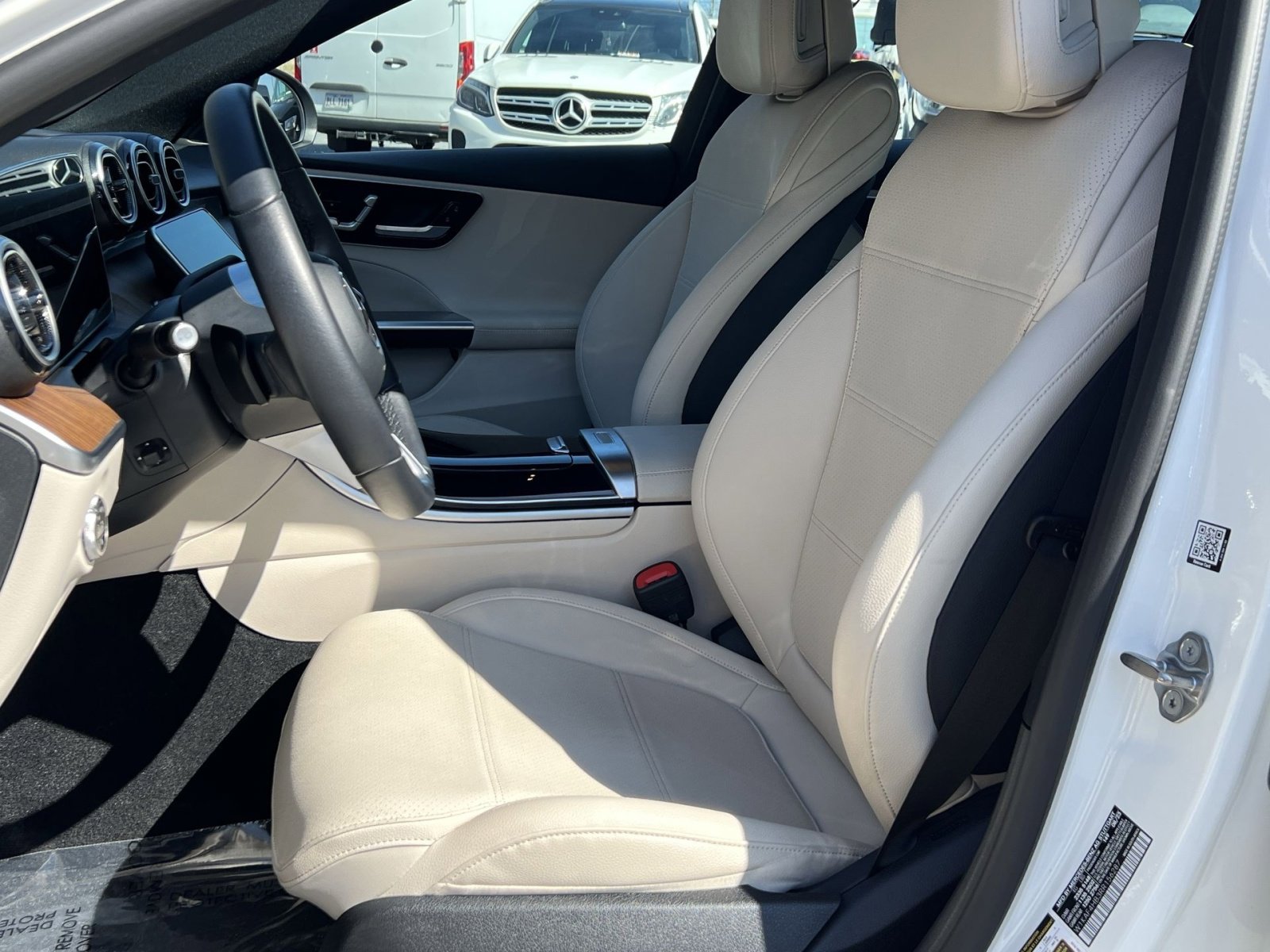 Certified 2024 Mercedes-Benz C 300 4MATIC Sedan image 11