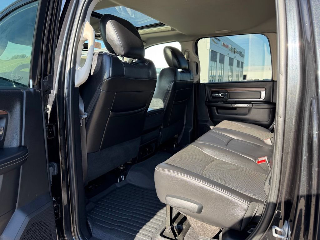 Used 2017 RAM 2500 Laramie w/ Convenience Group AWD/4WD image 12