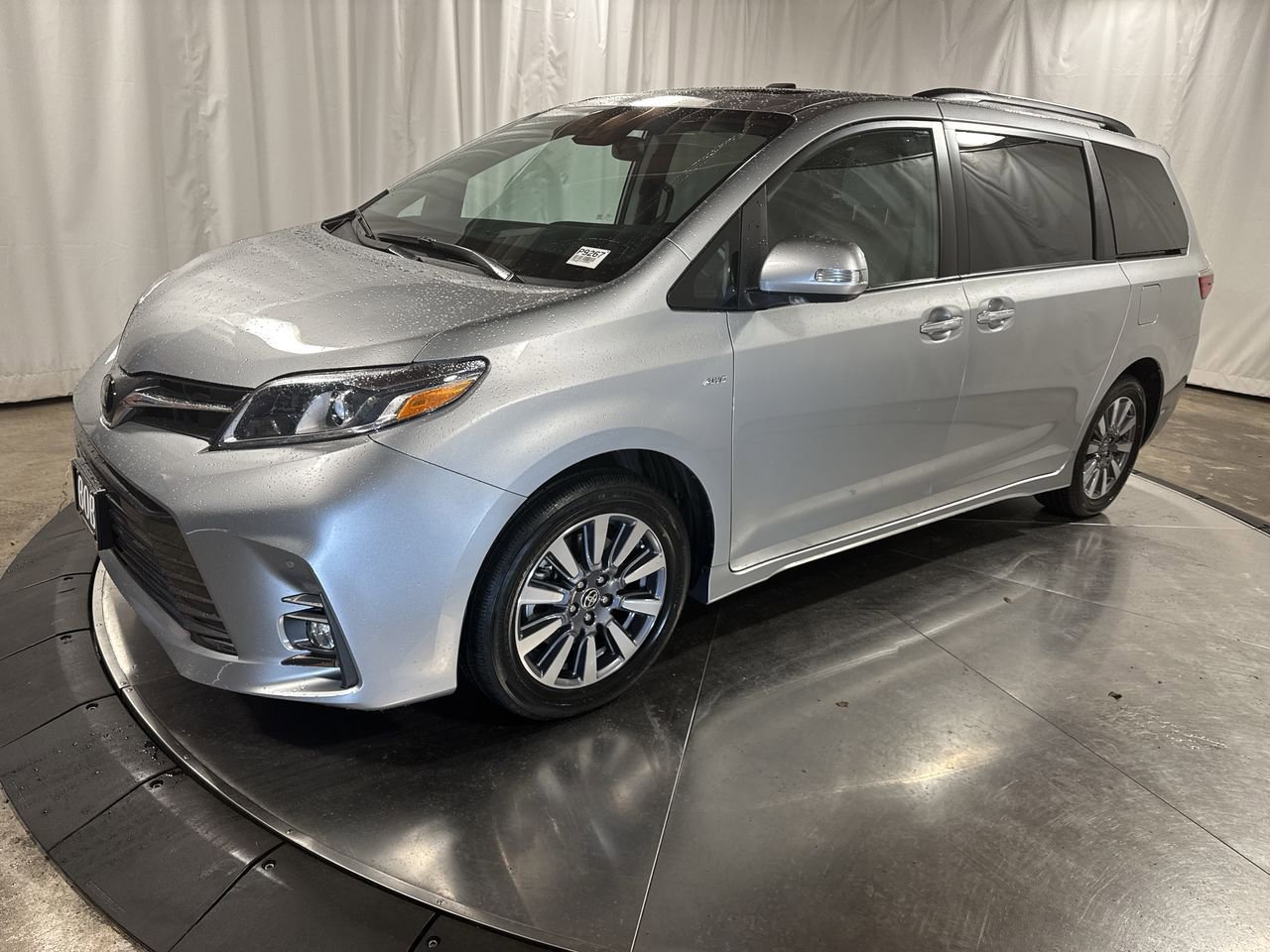 Used 2020 Toyota Sienna Limited