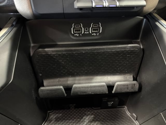 Used 2022 RAM 1500 Laramie AWD/4WD image 19