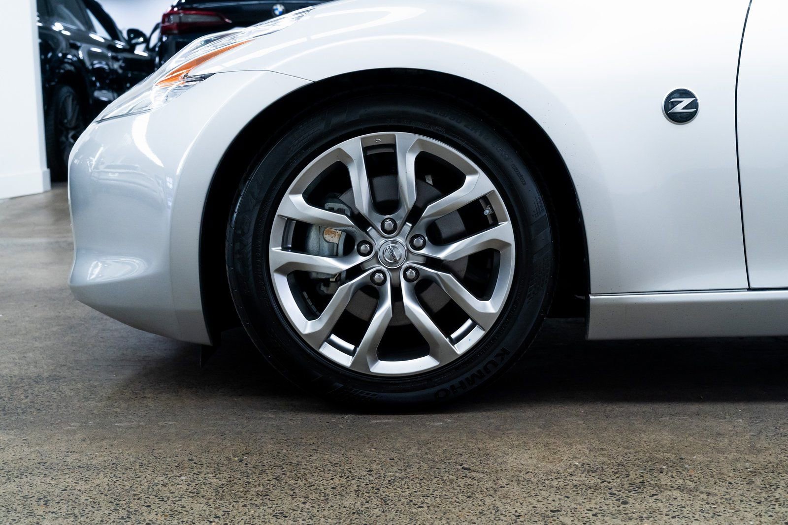 Used 2011 Nissan 370Z Touring image 7