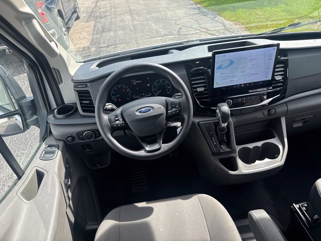 Used 2023 Ford Transit 350 XLT RWD image 33