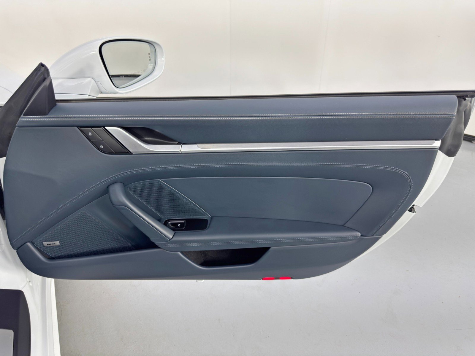 Used 2022 Porsche 911 Carrera image 40