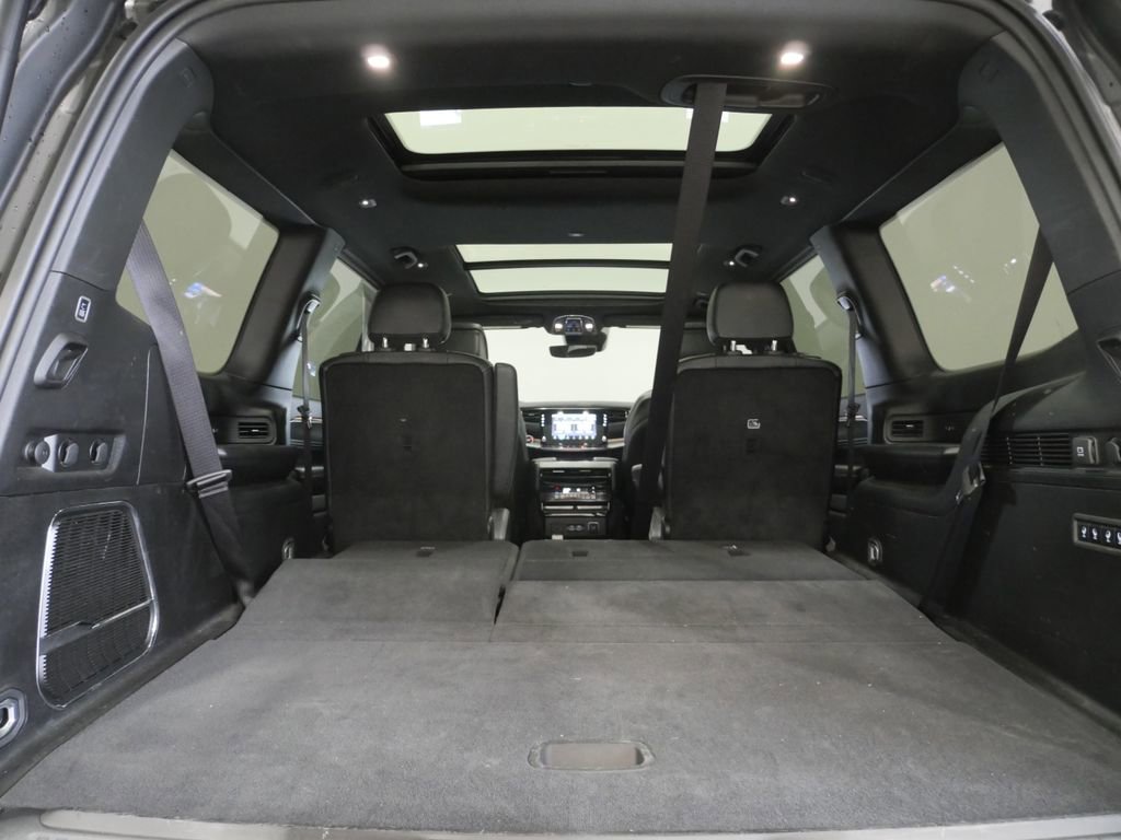 Used 2023 Jeep Wagoneer Series II image 28