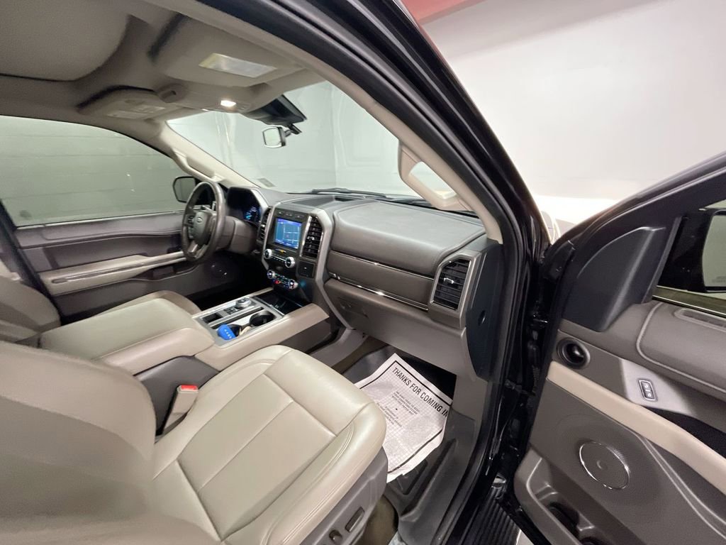 Used 2021 Ford Expedition XLT image 29