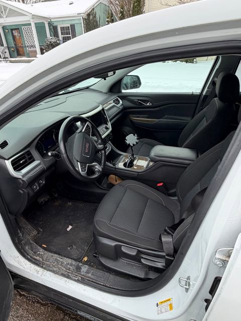 Used 2020 GMC Acadia SLE image 4