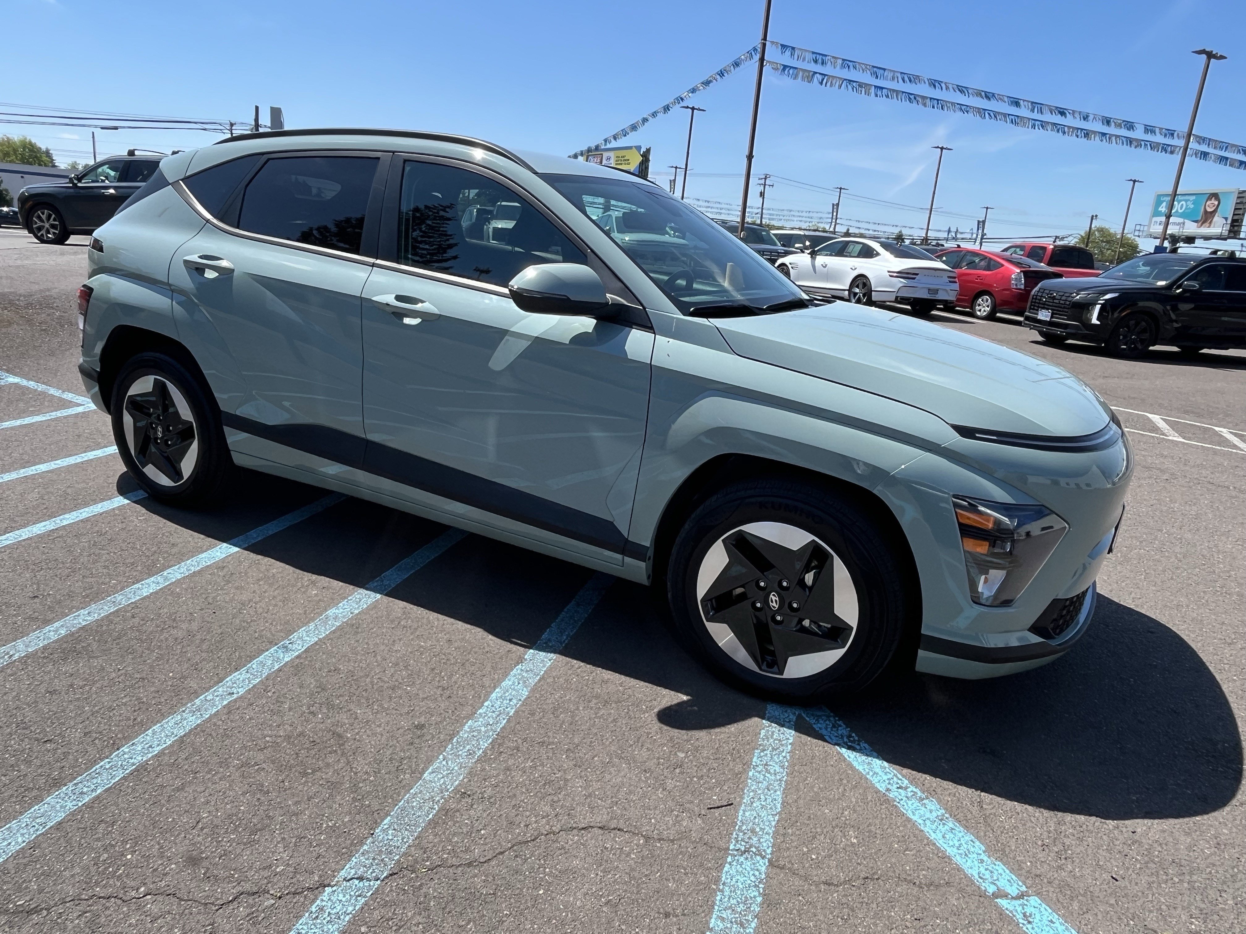 Certified 2024 Hyundai Kona SEL FWD image 7