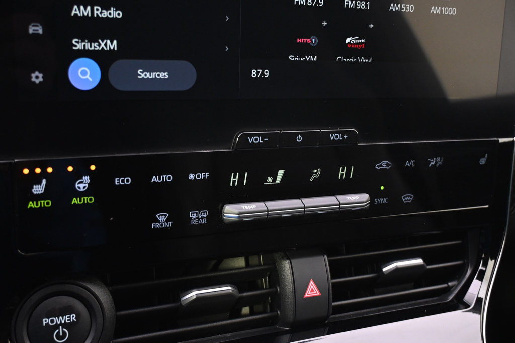 Certified 2023 Subaru Solterra AWD image 31
