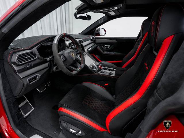 Used 2023 Lamborghini Urus Performante AWD/4WD image 35