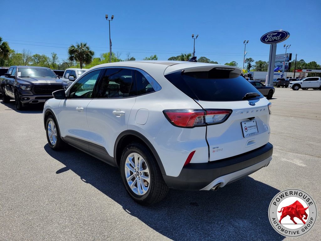 Used 2020 Ford Escape SE FWD image 4