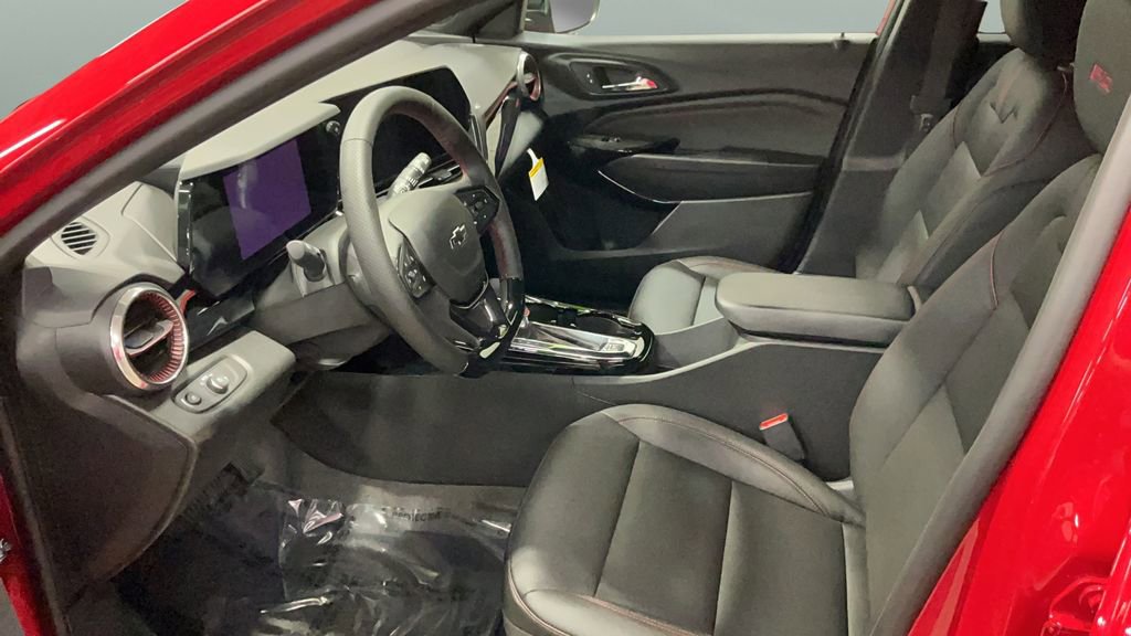 New 2026 Chevrolet Trax RS image 8