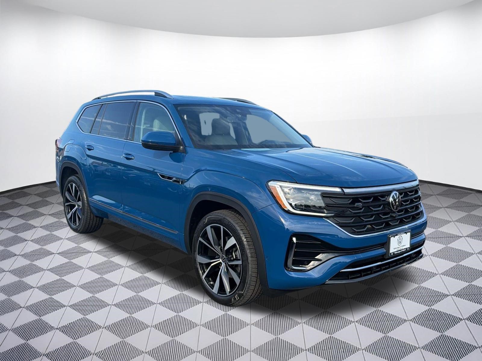 New 2026 Volkswagen Atlas SEL Premium R-Line AWD/4WD image 7