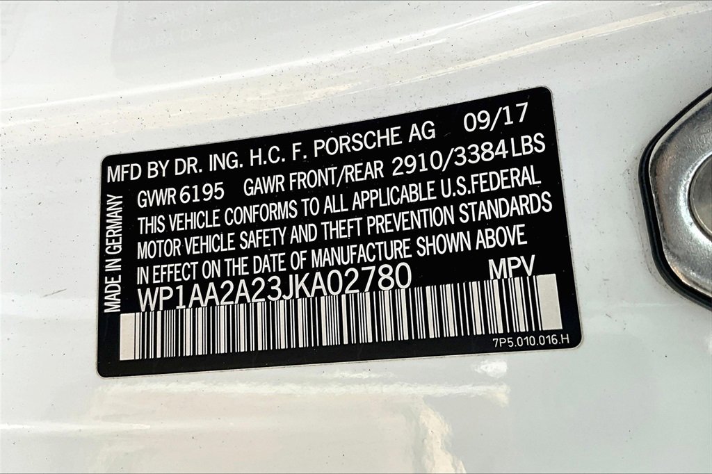 Used 2018 Porsche Cayenne Platinum Edition w/ Premium Package Plus image 32