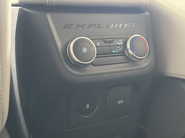 Used 2026 Ford Explorer Active w/ Active Comfort Package RWD image 22