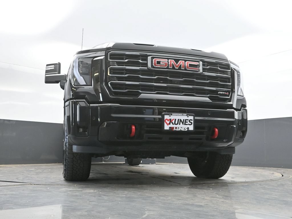 Used 2025 GMC Sierra 2500 AT4 AWD/4WD image 36