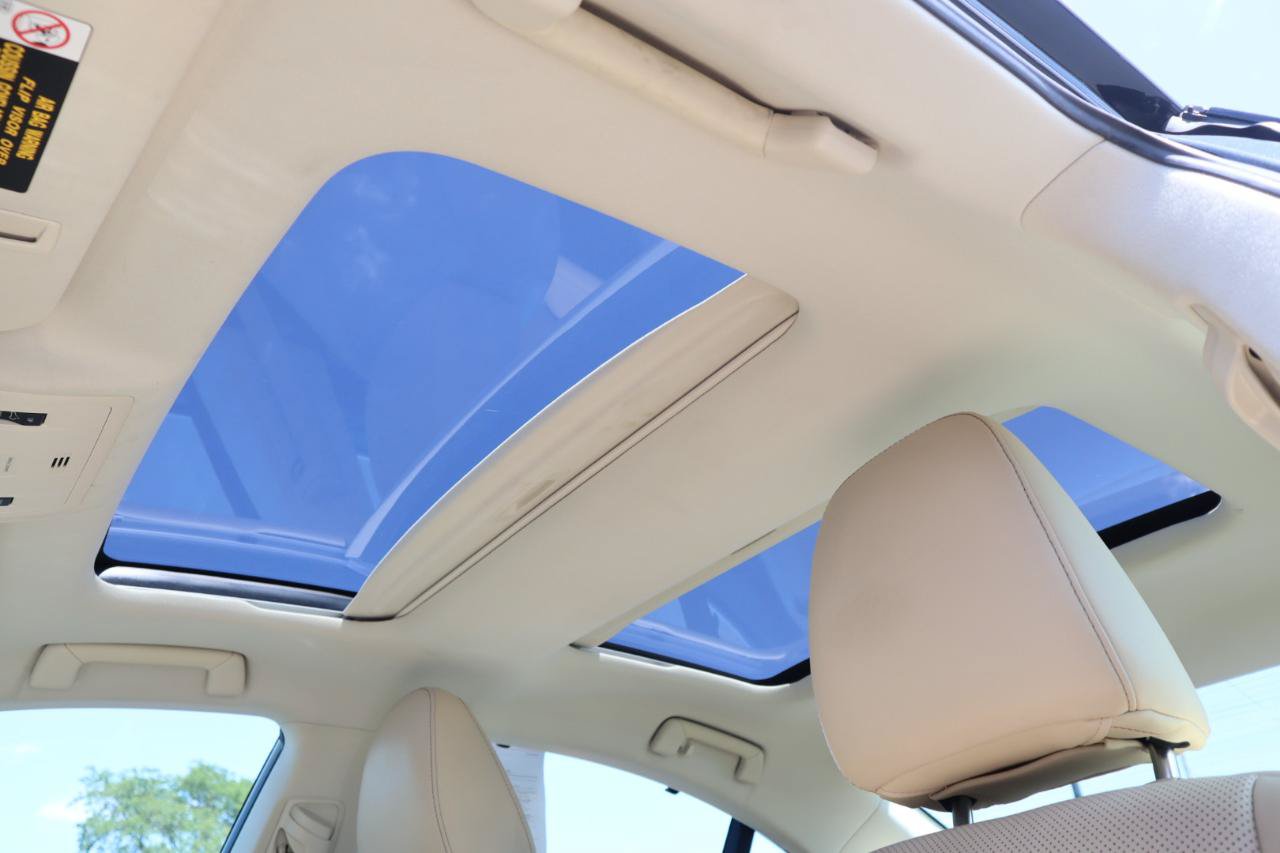 Used 2016 Lexus ES 350 w/ Ultra Luxury Package FWD image 19