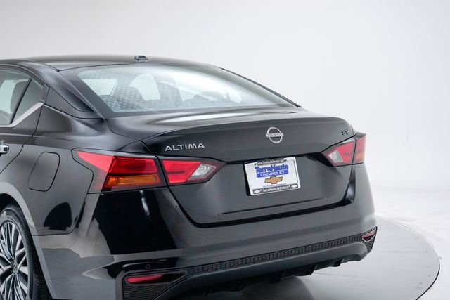 Used 2024 Nissan Altima 2.5 SV image 4