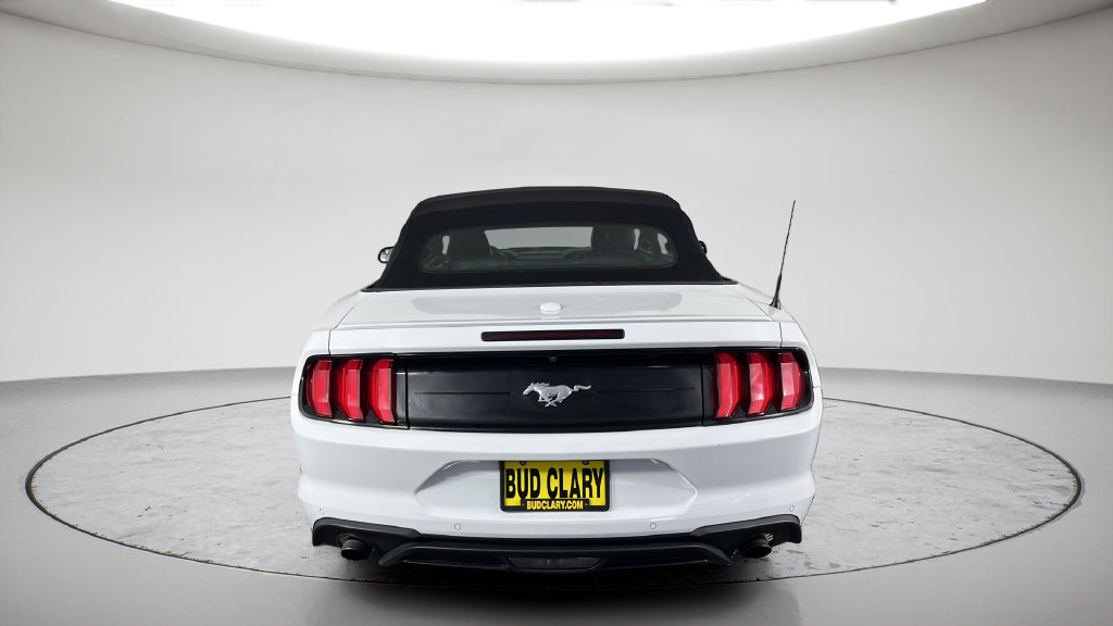 Used 2018 Ford Mustang Premium RWD image 10