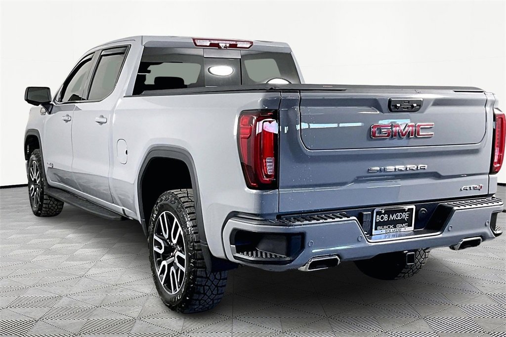 Used 2024 GMC Sierra 1500 AT4 w/ Technology Package image 4
