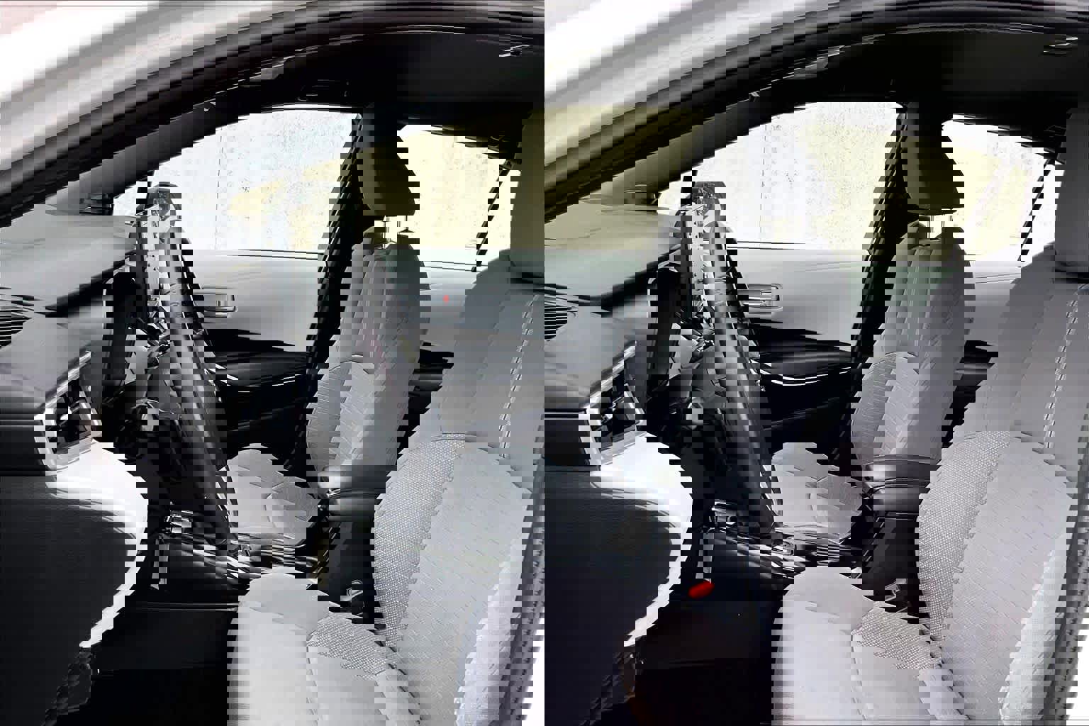 Used 2022 Toyota Corolla SE image 7