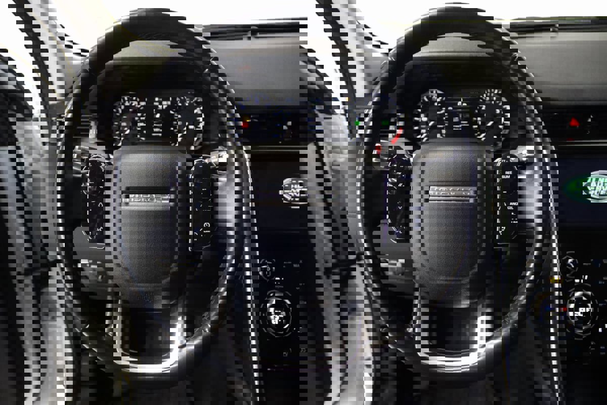 Used 2020 Land Rover Discovery Sport S image 35