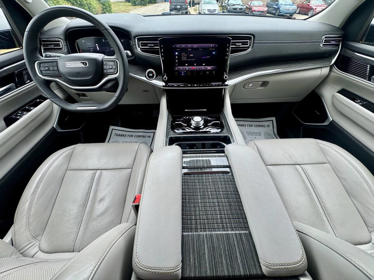 Used 2022 Jeep Wagoneer Series III image 16