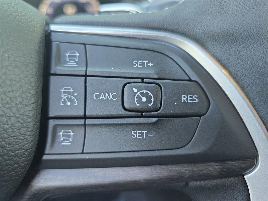 New 2025 Jeep Grand Cherokee Limited image 19