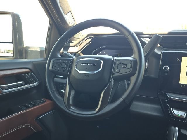Used 2025 GMC Sierra 2500 Denali Ultimate AWD/4WD image 37