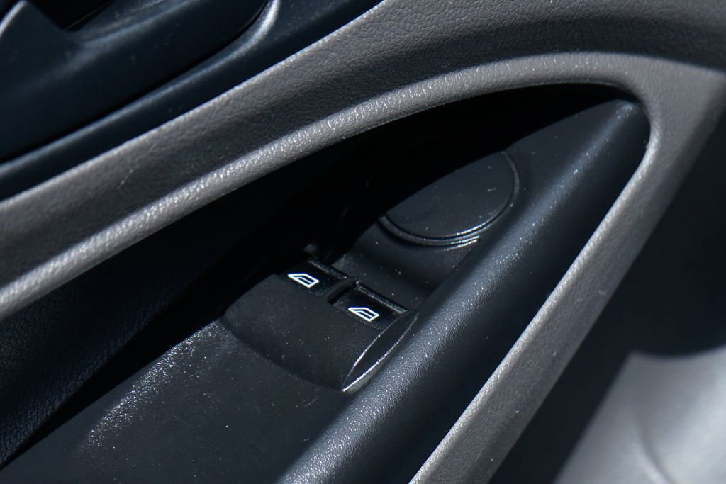 Used 2019 Ford Transit Connect XL FWD image 18