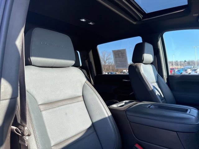 Used 2022 GMC Sierra 2500 Denali w/ Denali Ultimate Package image 24