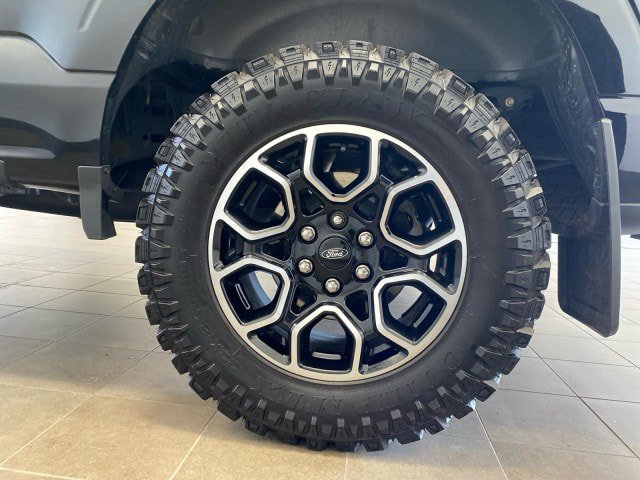 Used 2022 Ford F150 XLT w/ Equipment Group 302A High AWD/4WD image 26