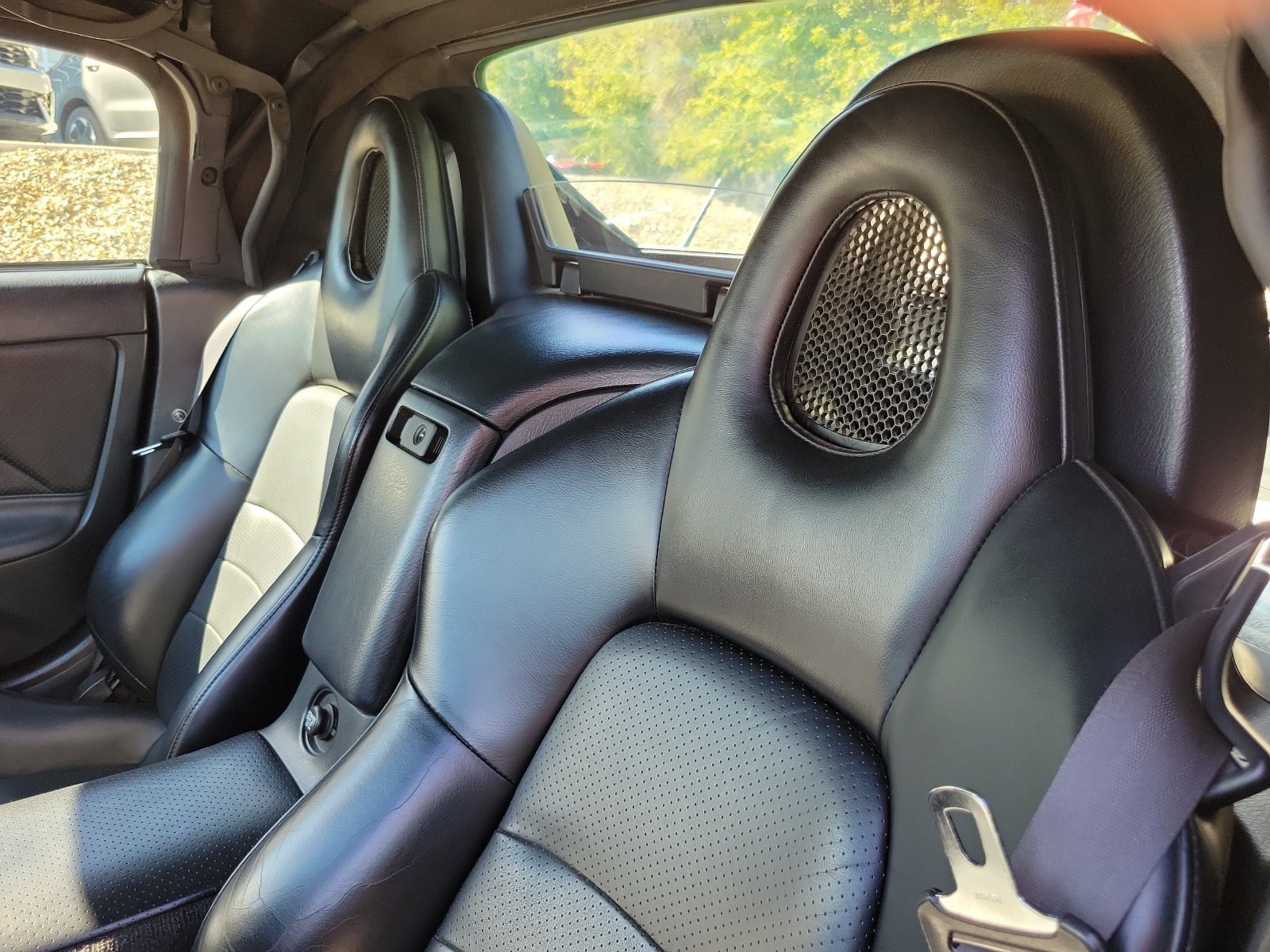 Used 2000 Honda S2000 image 11