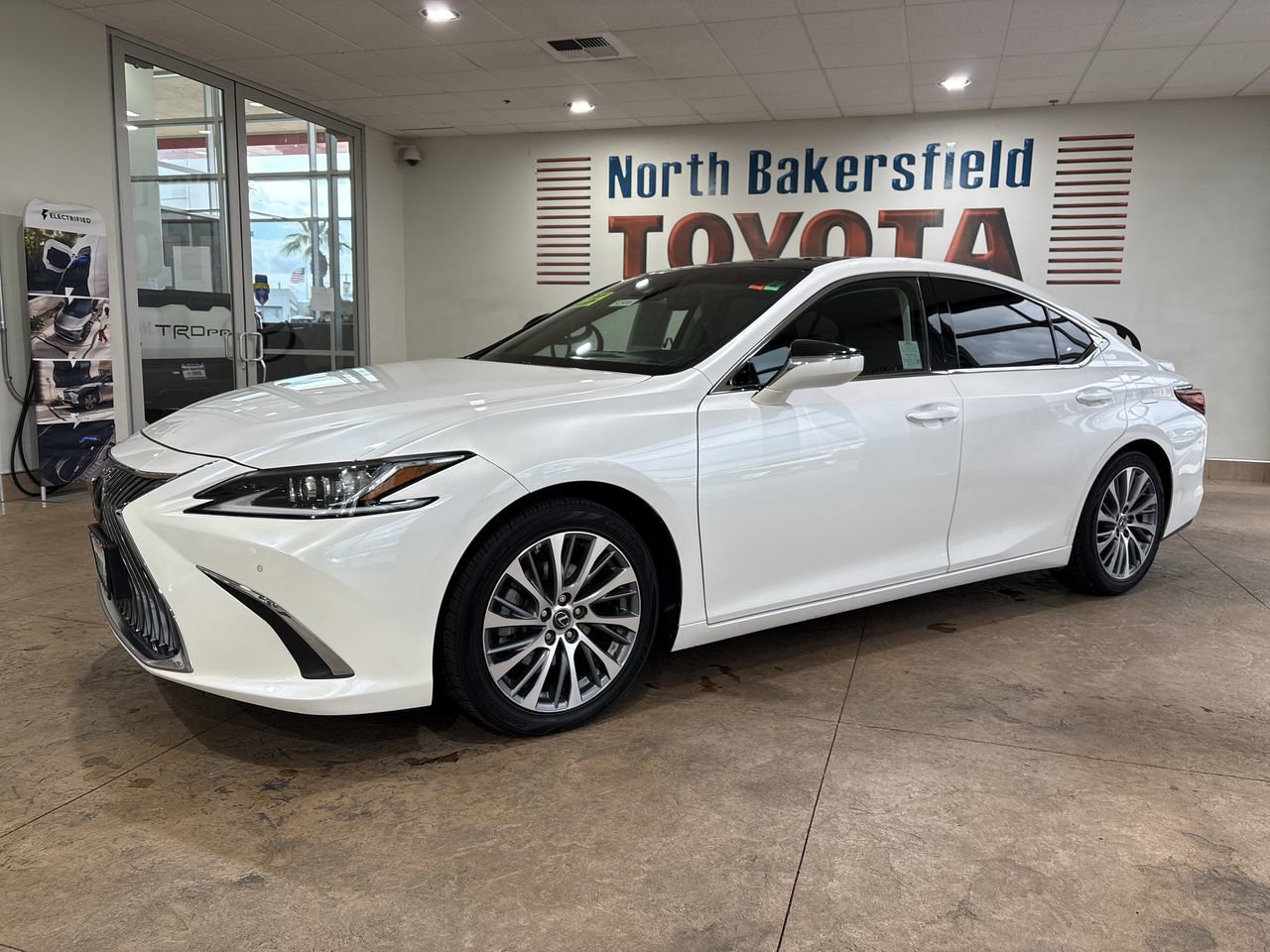 Used 2021 Lexus ES 350 w/ Premium Package