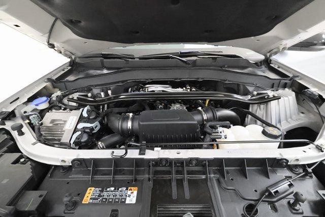 Used 2023 Ford Explorer Platinum w/ Premium Technology Package image 6