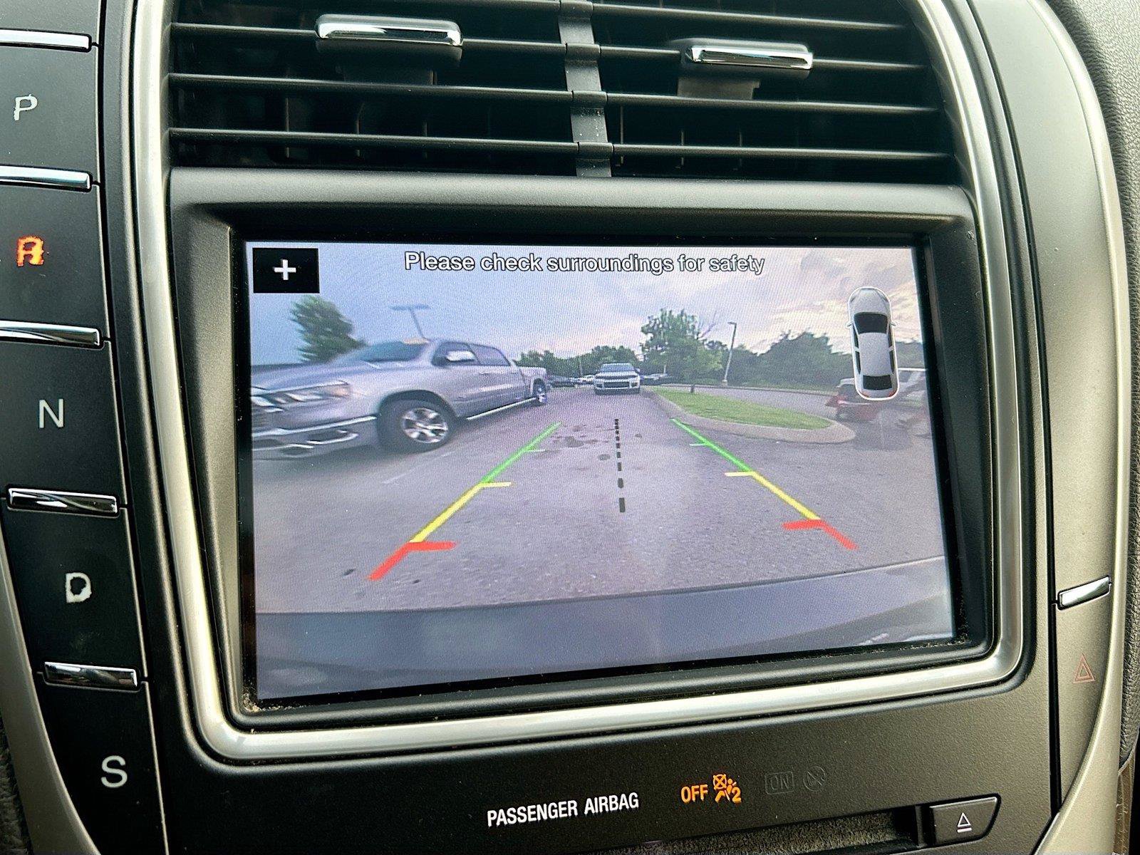 Used 2017 Lincoln MKX Reserve w/ Lincoln MKX Climate Package FWD image 35