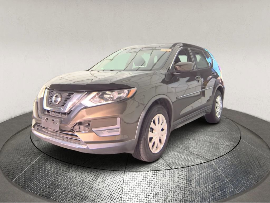 Used 2017 Nissan Rogue S image 3