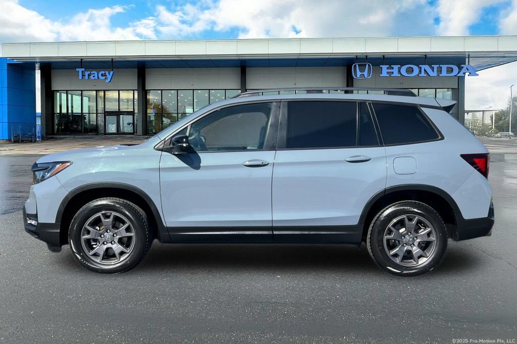 Certified 2024 Honda Passport TrailSport image 12