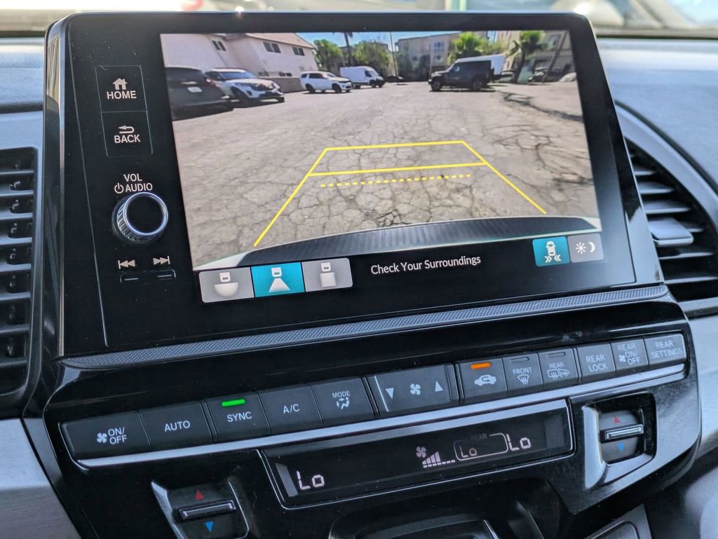Used 2025 Honda Odyssey Sport-L image 16