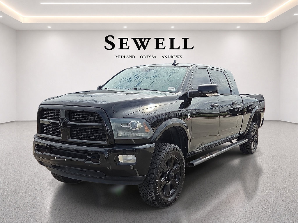 Used 2014 RAM 2500 Laramie w/ Black Appearance Group