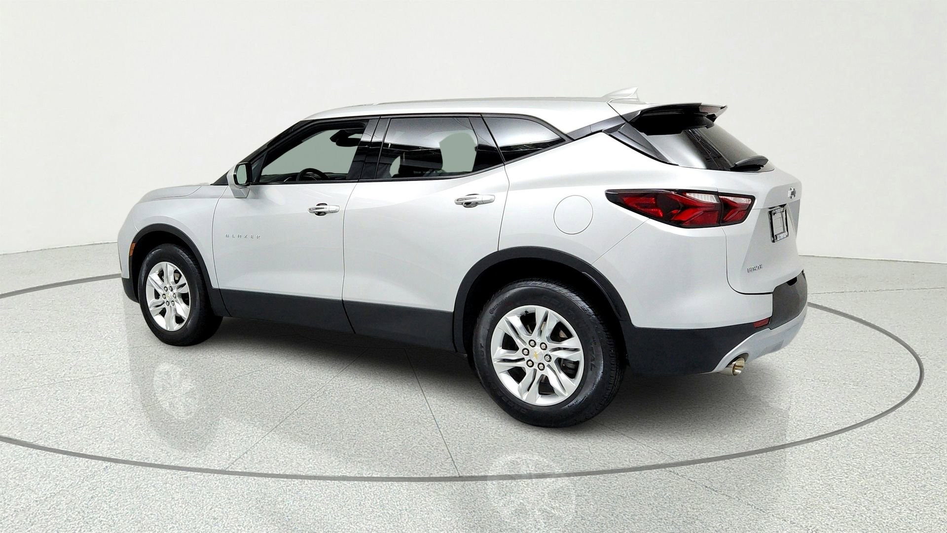 Used 2021 Chevrolet Blazer LT FWD image 3