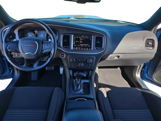 Used 2022 Dodge Charger R/T w/ Driver Convenience Group image 9