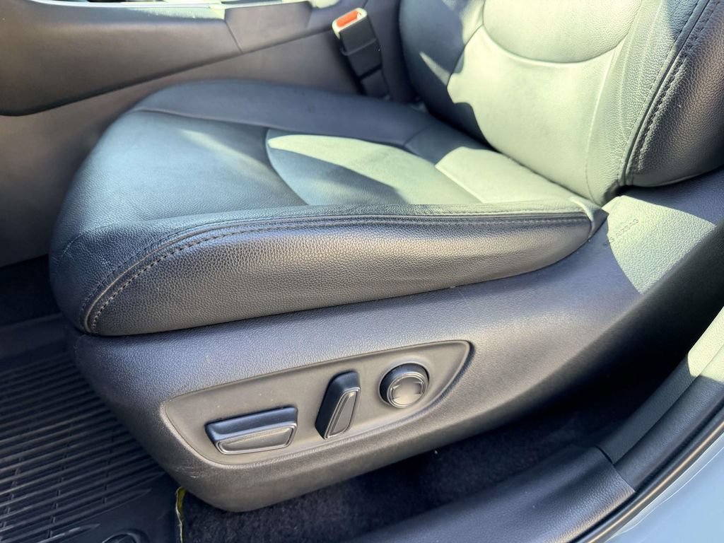 Certified 2023 Toyota RAV4 XLE w/ Convenience Package AWD/4WD image 18