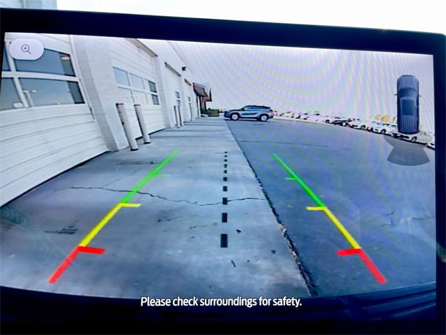 Used 2023 Ford Expedition Max XLT image 17