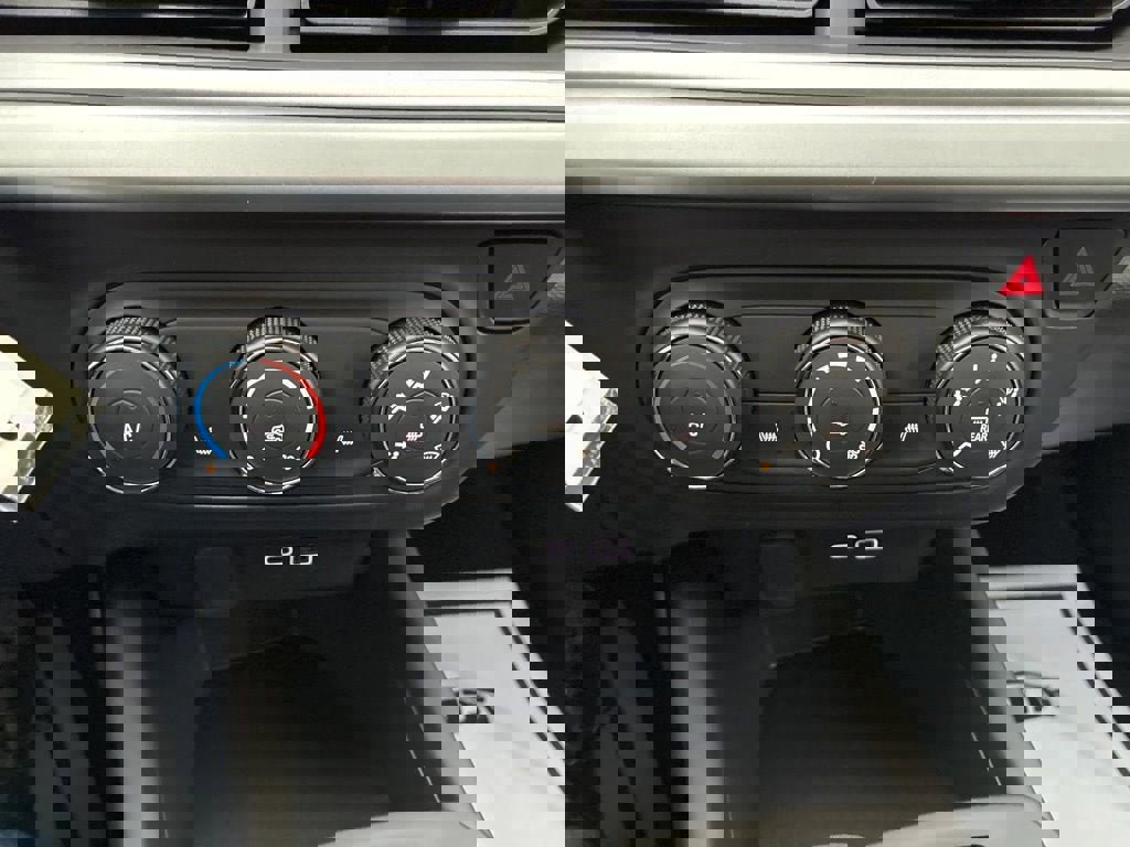 New 2026 Chevrolet Trax LS image 9