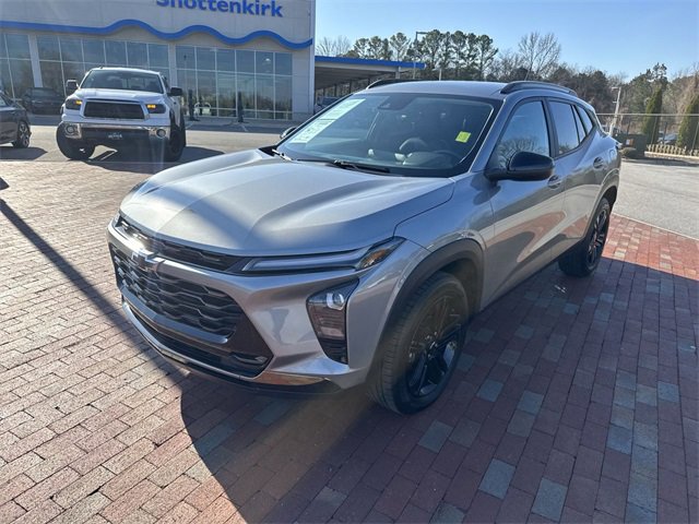 Used 2024 Chevrolet Trax ACTIV image 32