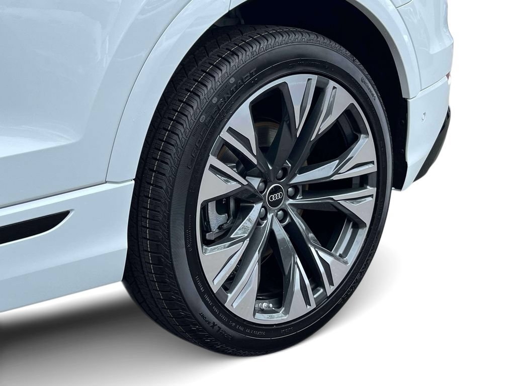 New 2026 Audi Q8 Premium Plus AWD/4WD image 13