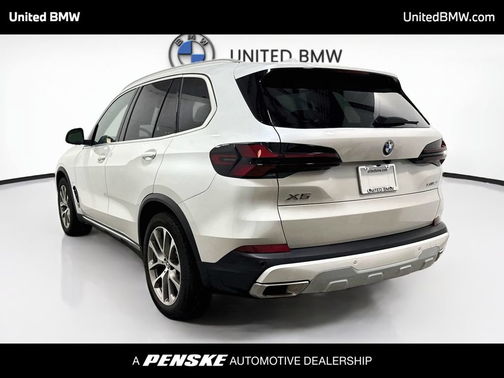 Certified 2025 BMW X5 xDrive40i w/ Premium Package AWD/4WD image 7