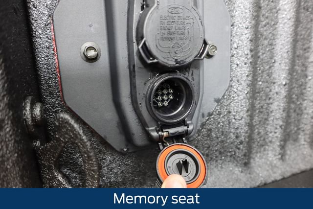 New 2026 Ford F350 Lariat w/ Black Appearance Package image 29